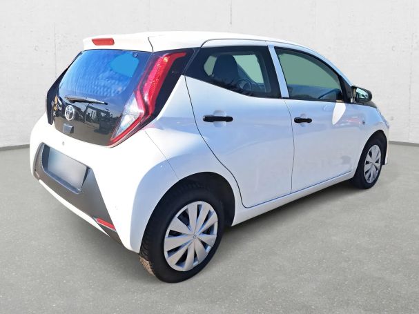 Toyota Aygo 53 kW image number 4