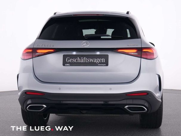 Mercedes-Benz GLC 300 e AMG 230 kW image number 16