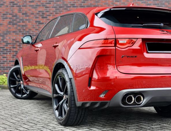 Jaguar F-Pace AWD SVR 405 kW image number 1