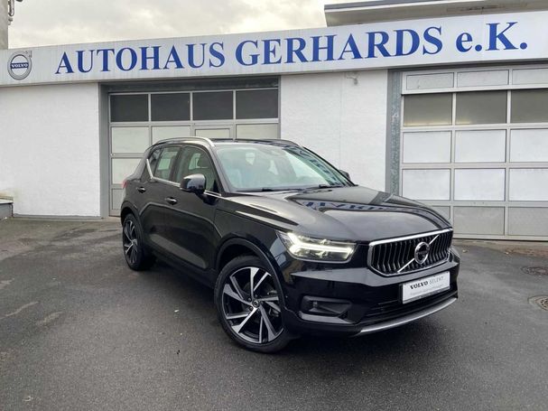 Volvo XC40 B5 Inscription AWD 184 kW image number 2