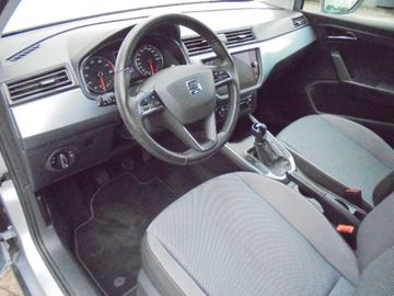 Car image 19