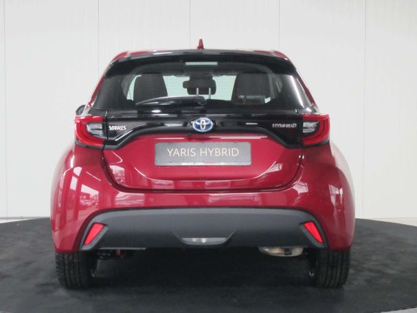 Toyota Yaris 1.5 Hybrid 85 kW image number 13