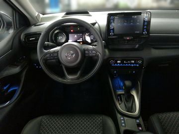 Car image 10