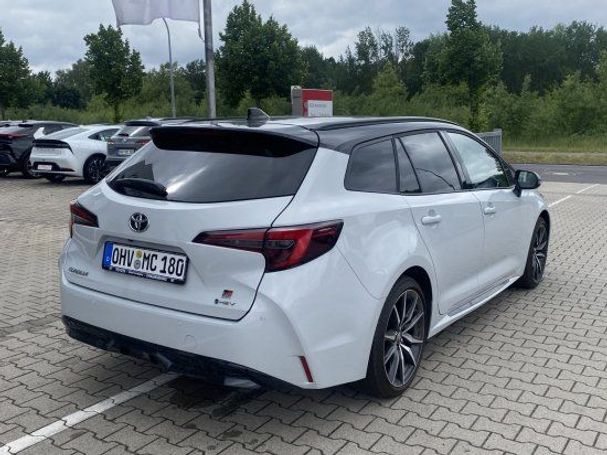 Toyota Corolla 2.0 Hybrid Touring Sports GR Sport 144 kW image number 8