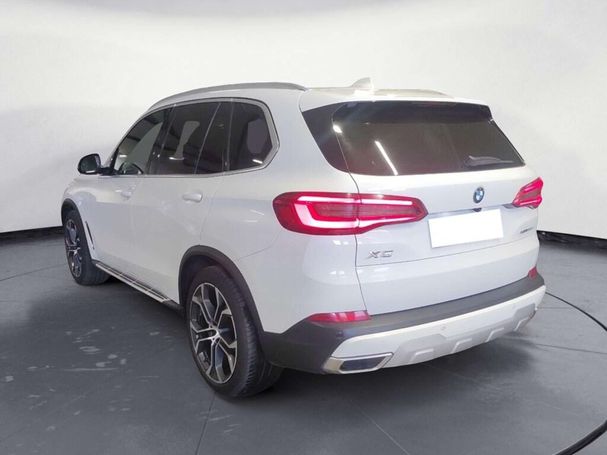 BMW X5 xDrive30d 195 kW image number 6