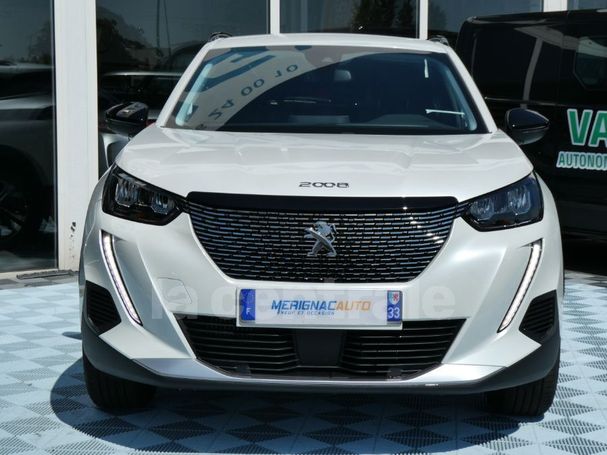 Peugeot 2008 PureTech 130 Allure 96 kW image number 3