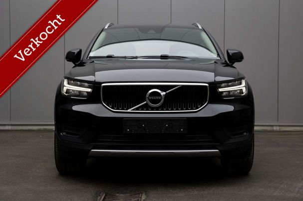 Volvo XC40 T2 Momentum 95 kW image number 3