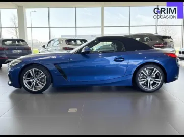 Car image 20