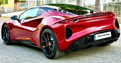Car image 5