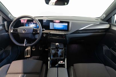 Car image 31