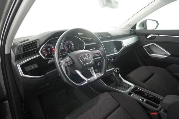 Audi Q3 35 TFSI S tronic S-line 110 kW image number 8