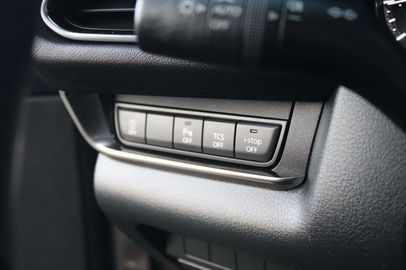 Car image 37