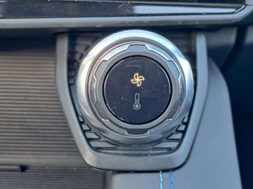 Car image 47