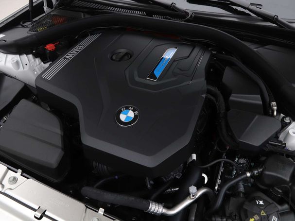 BMW 320 Touring e M 150 kW image number 5