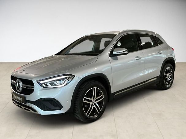 Mercedes-Benz GLA 180 100 kW image number 1