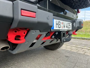 Car image 27