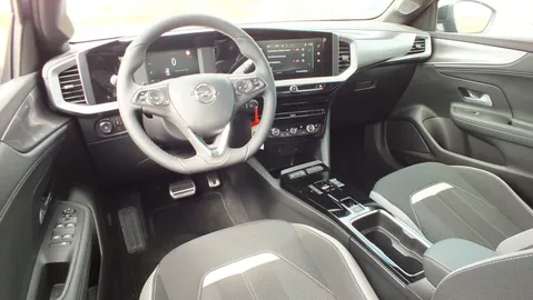 Car image 42