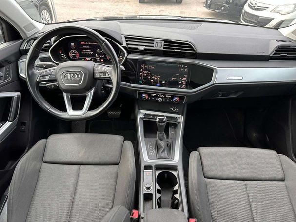 Audi Q3 35 TDI S tronic Advanced Business 110 kW image number 21