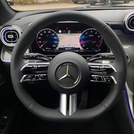 Mercedes-Benz GLC 300 190 kW image number 15