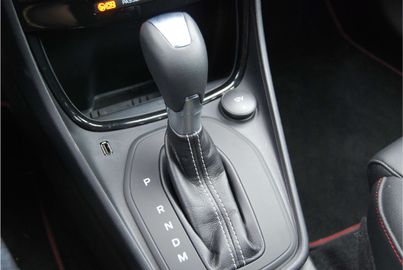 Car image 36