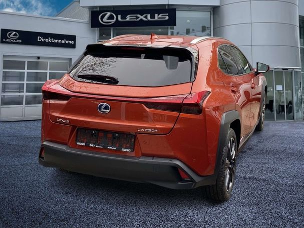 Lexus UX 250h 135 kW image number 3