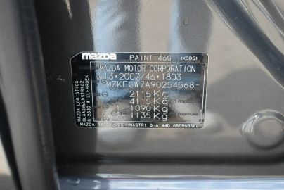 Car image 22