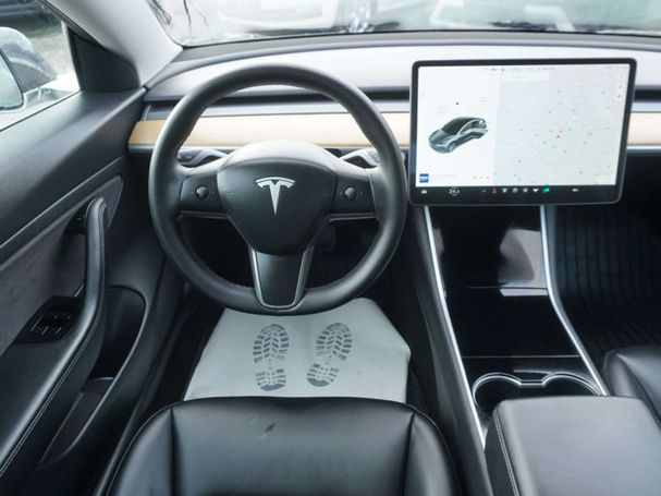 Tesla Model 3 Standard Range Plus 225 kW image number 9