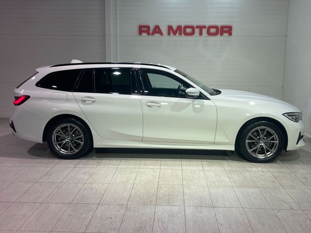 BMW 320d Touring xDrive 140 kW image number 5