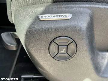Car image 39
