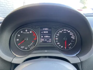 Car image 35