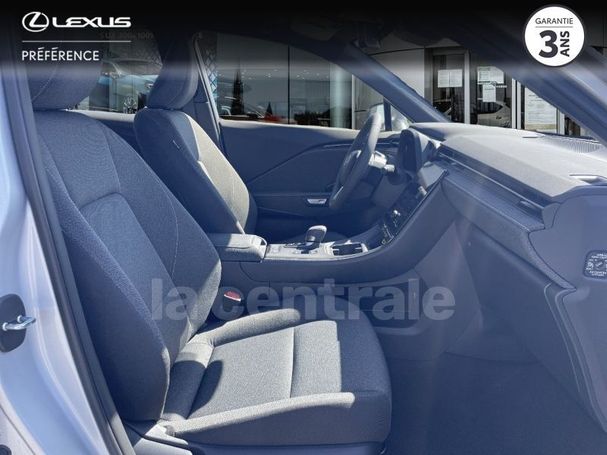 Lexus LBX 1.5 100 kW image number 15