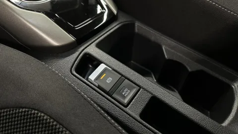 Car image 50