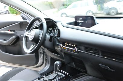 Car image 21