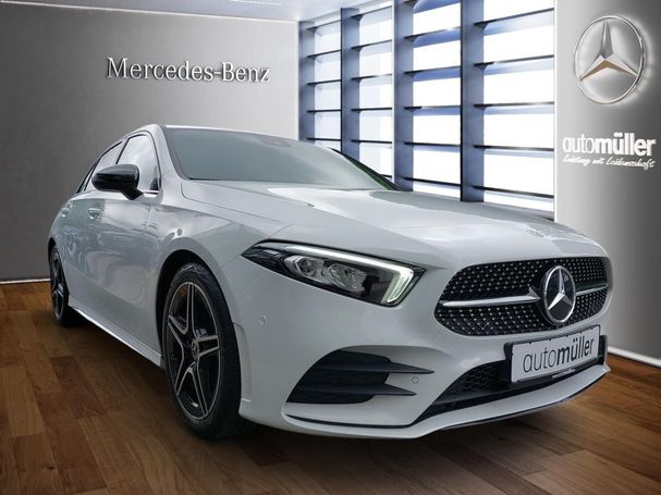 Mercedes-Benz A 180 100 kW image number 12