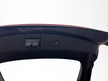Car image 35