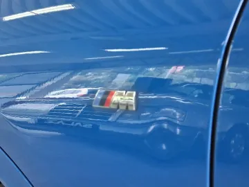 Car image 33