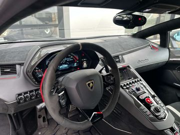 Car image 36