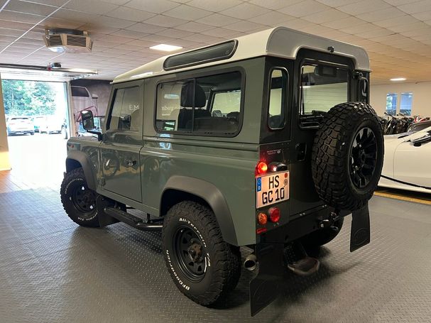 Land Rover Defender 90 Station Wagon S 90 kW image number 2