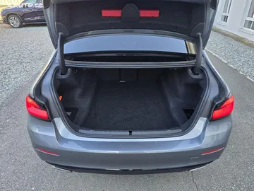 Car image 50