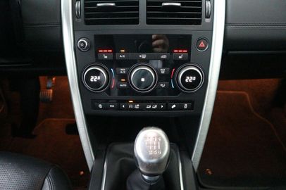 Car image 31