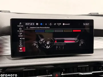 Car image 37