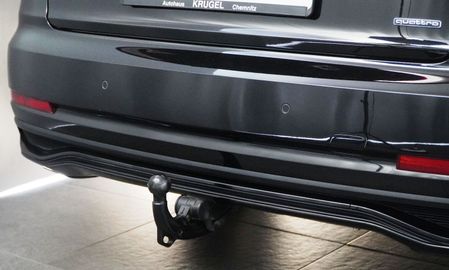Car image 38