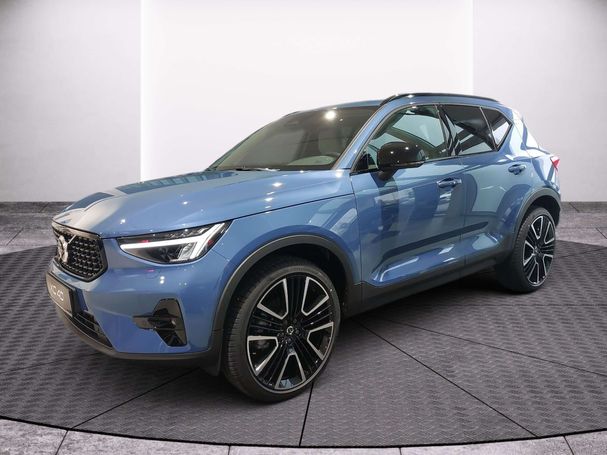 Volvo XC40 B3 Dark Ultimate 120 kW image number 2