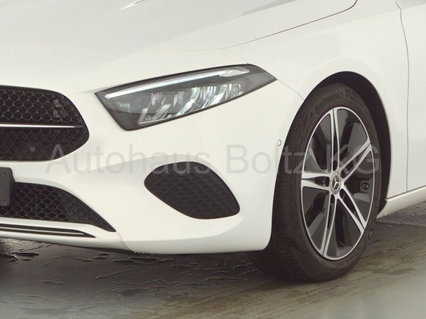 Mercedes-Benz A 180 100 kW image number 5