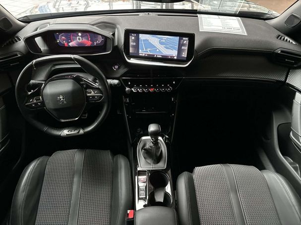 Peugeot 2008 PureTech 130 Allure 96 kW image number 6