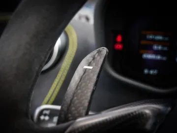 Car image 28