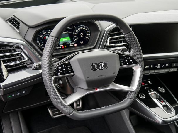 Audi Q4 45 e-tron S-line 210 kW image number 11