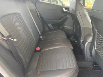 Car image 31