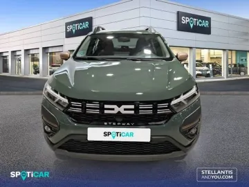 Car image 2