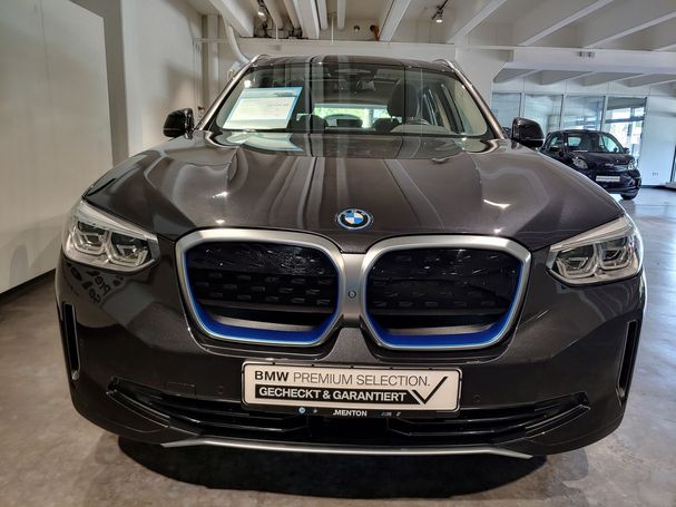 BMW iX3 210 kW image number 3